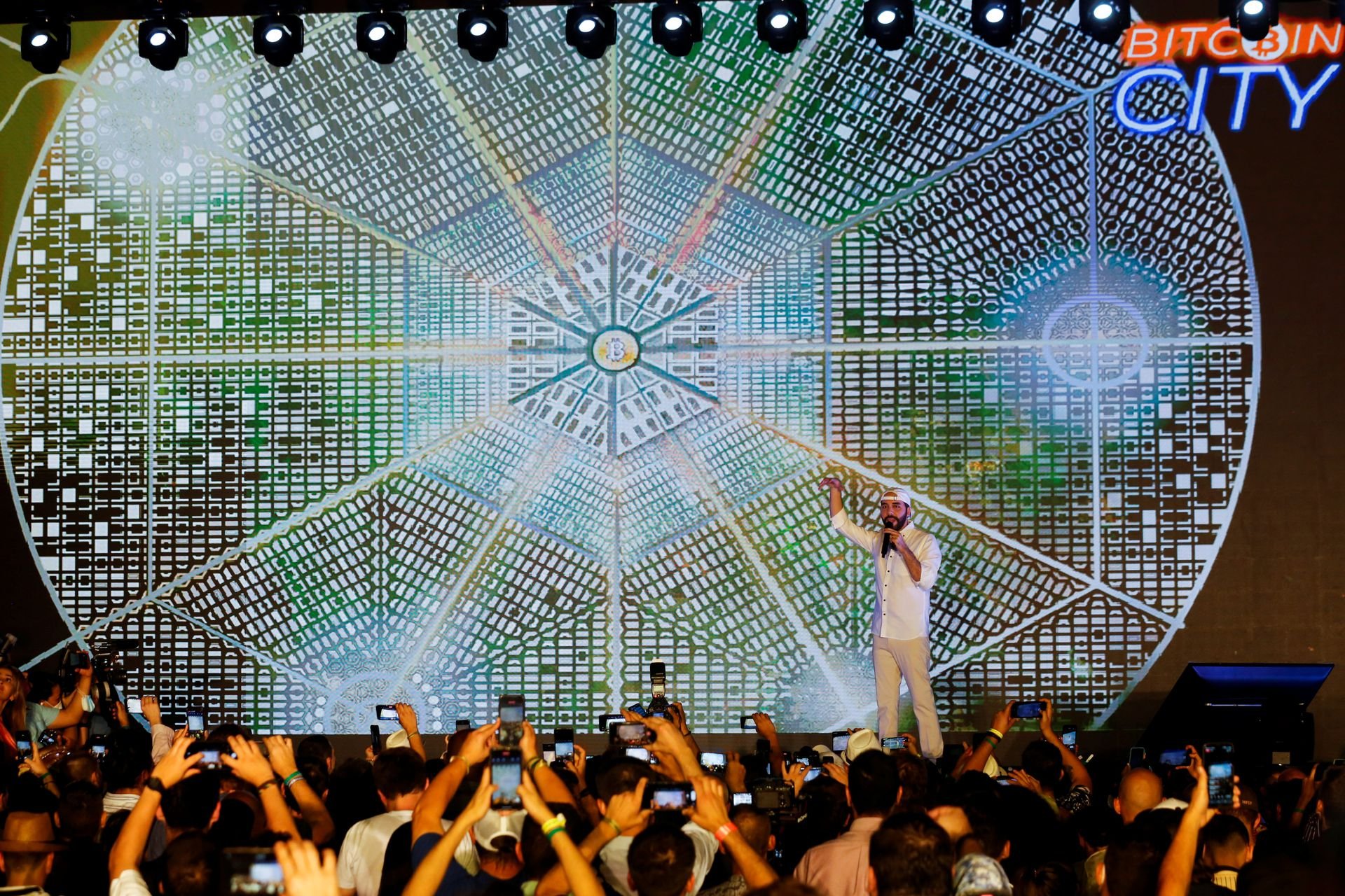 "Crypticnot" без податків з’явиться в Сальвадорі