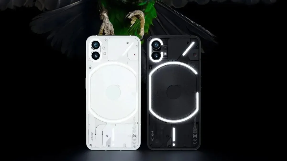 Нічого телефону (2), протестованого в орієнтирі