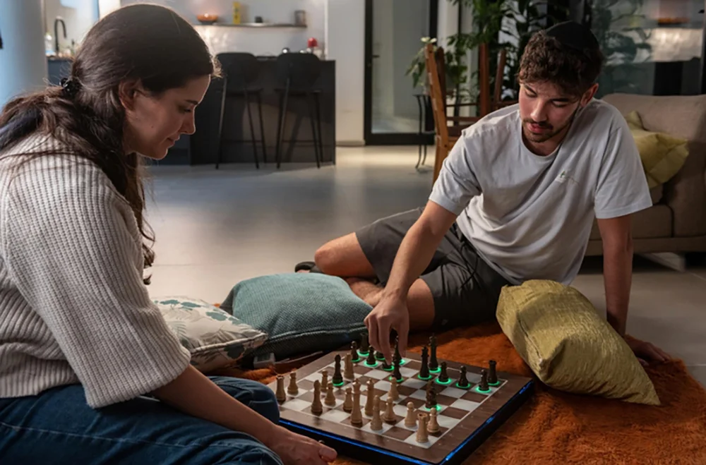 Гуч - дошка для гри в шахи з суперником з будь -якої точки земної кулі.