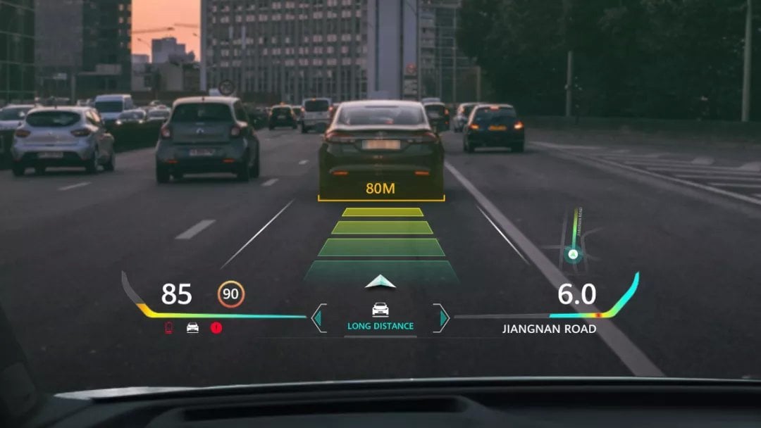 Технологія Huawei Ar HUD перетворить лобове скло автомобіля на розумний екран