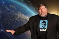 Стів Возняк створить власну космічну компанію