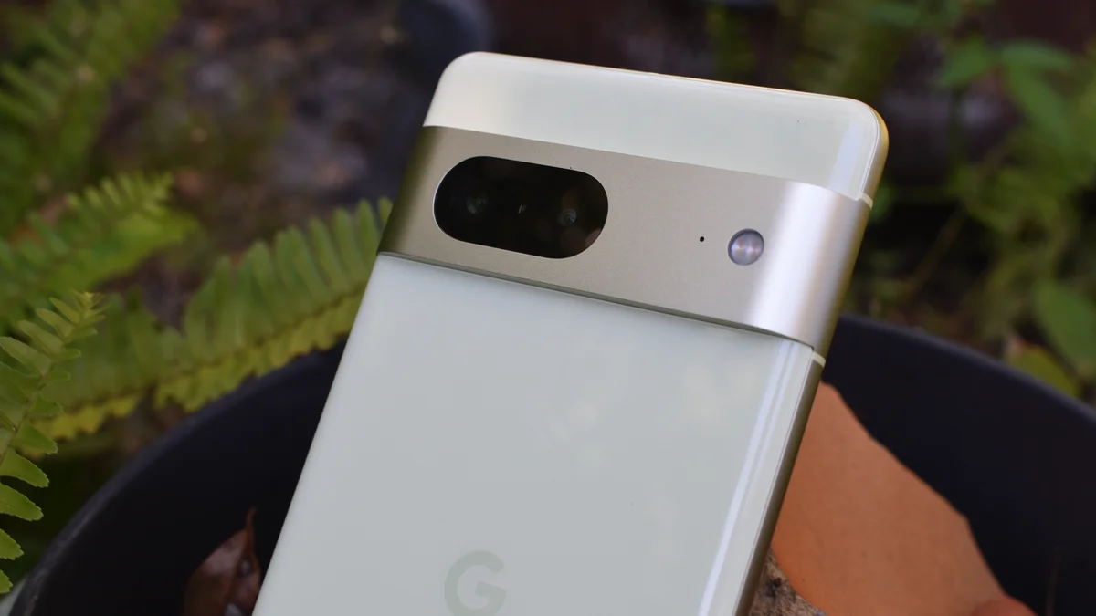 Камера Google Pixel 7 швидко ловиться в першій десятці лабораторії DXOMARK